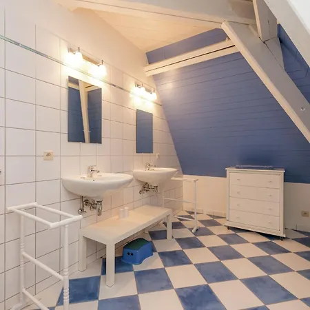 別荘 Vintage Forest Retreat, Cleaning Included *