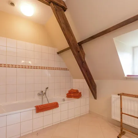 別荘 Vintage Forest Retreat, Cleaning Included *